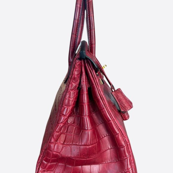 Hermes Red Crocodile & Gold Hardware Birkin 30 - Picture 2 of 8
